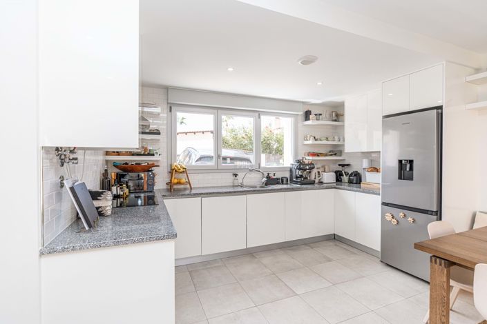 Image No.24-3 Bed Townhouse for sale