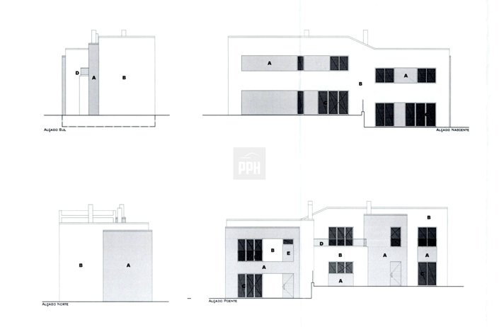 Image No.26-3 Bed Townhouse for sale