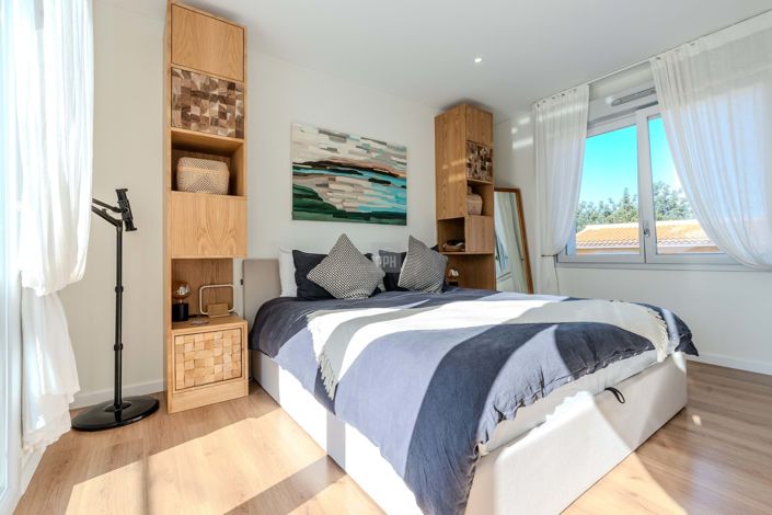 Image No.3-3 Bed Townhouse for sale