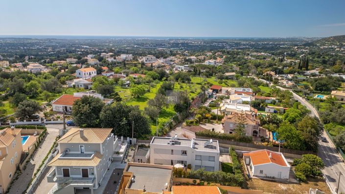 Image No.53-3 Bed Townhouse for sale