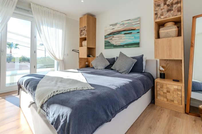 Image No.6-3 Bed Townhouse for sale