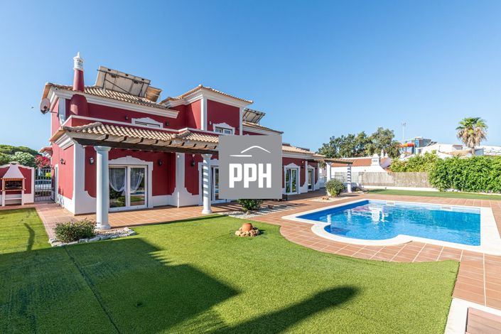 Image No.18-5 Bed Villa for sale
