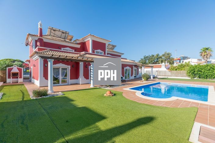 Image No.19-5 Bed Villa for sale