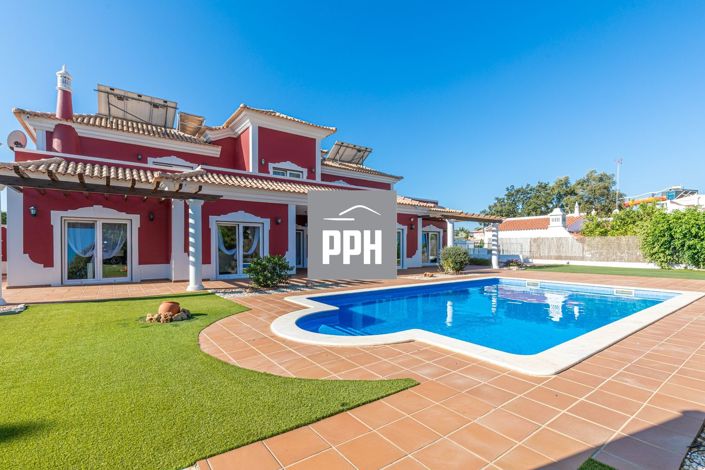 Image No.20-5 Bed Villa for sale