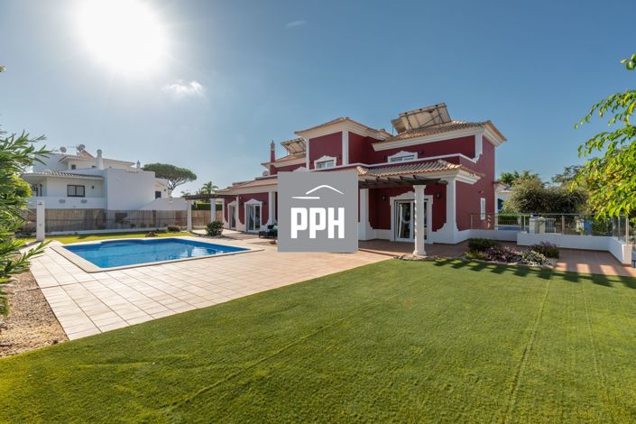 Image No.22-5 Bed Villa for sale