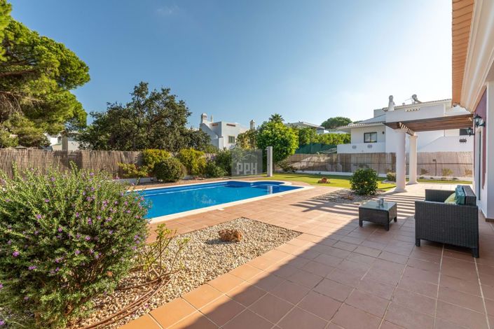 Image No.23-Villa de 5 chambres à vendre à Loule