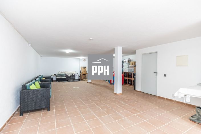 Image No.4-5 Bed Villa for sale