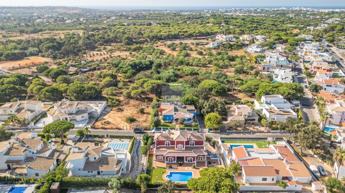 Image No.52-Villa de 5 chambres à vendre à Loule