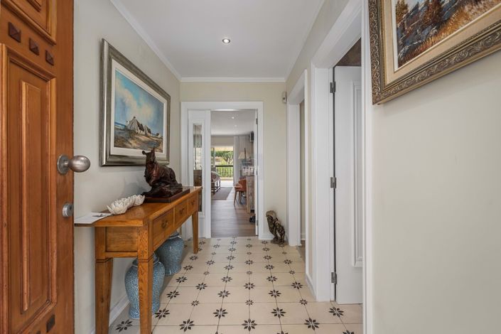 Image No.14-3 Bed Apartment for sale