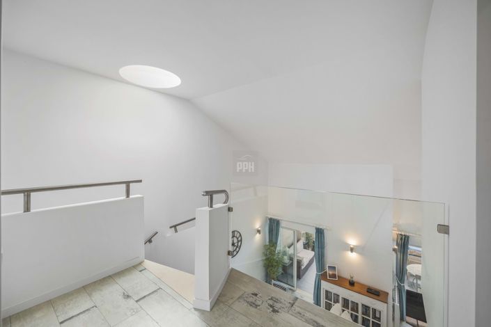 Image No.25-2 Bed Apartment for sale
