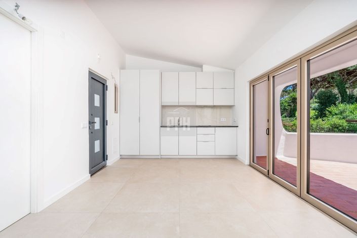 Image No.3-3 Bed Villa for sale