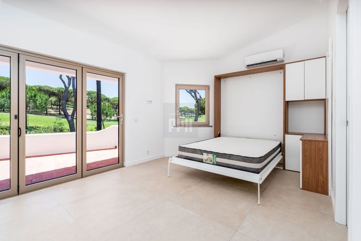Image No.30-3 Bed Villa for sale