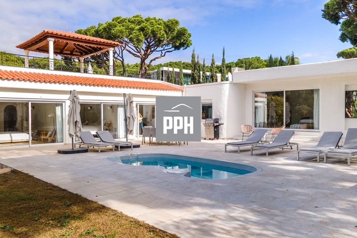 Image No.12-3 Bed Villa for sale