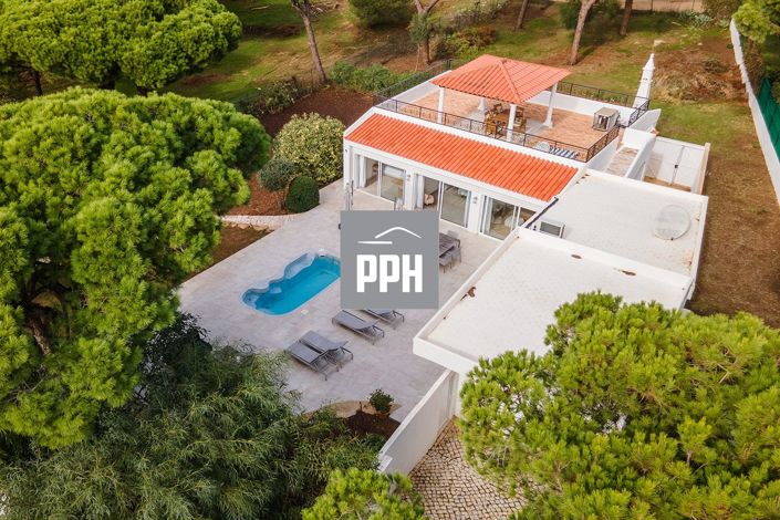 Image No.17-3 Bed Villa for sale