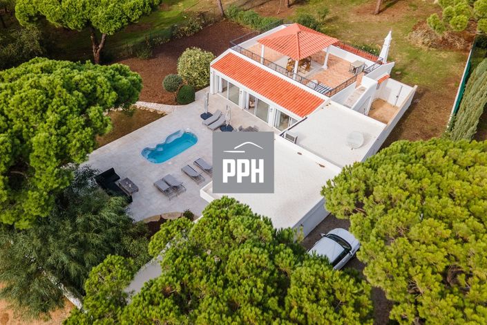 Image No.19-3 Bed Villa for sale