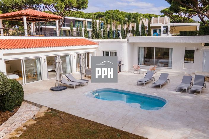 Image No.21-3 Bed Villa for sale