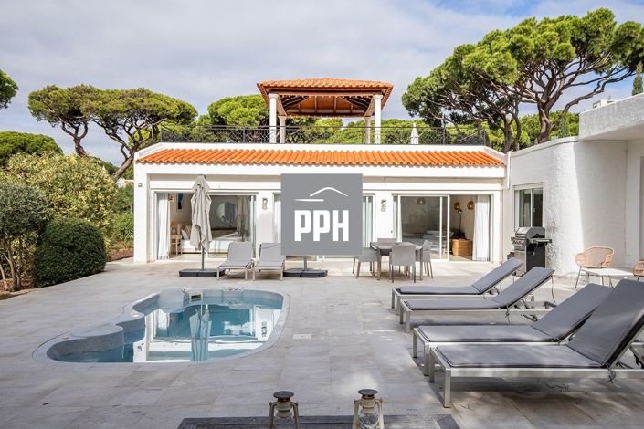 Image No.26-3 Bed Villa for sale