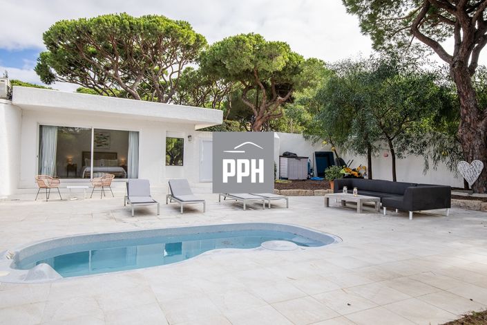Image No.3-3 Bed Villa for sale