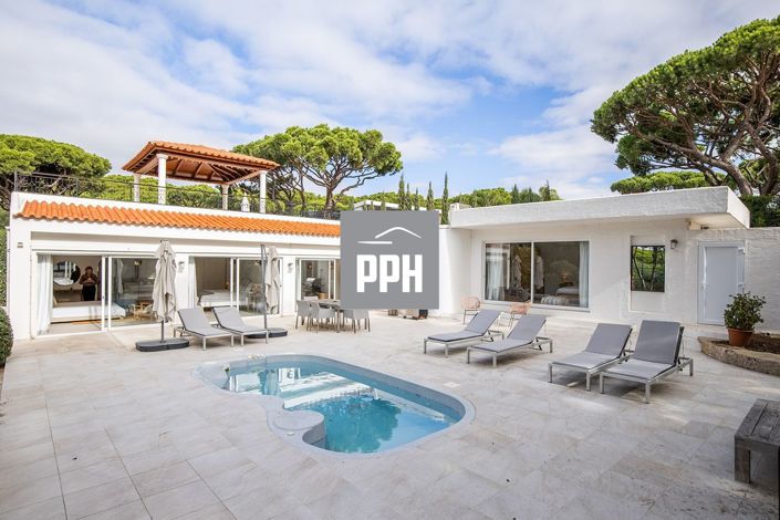 Image No.30-3 Bed Villa for sale