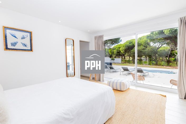 Image No.55-3 Bed Villa for sale