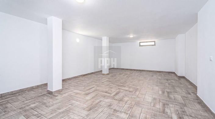 Image No.26-3 Bed Villa for sale