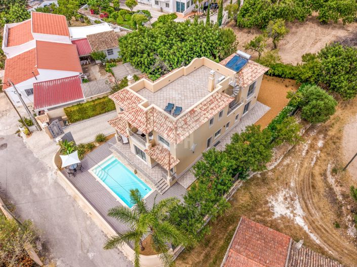 Image No.29-3 Bed Villa for sale
