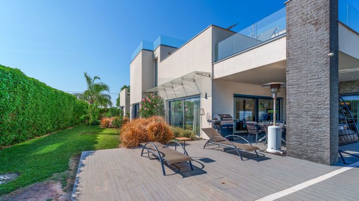 Image No.27-4 Bed Villa for sale