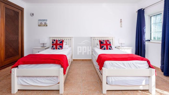 Image No.13-5 Bed Villa for sale