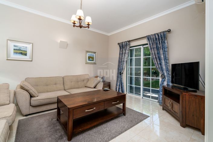 Image No.4-4 Bed Villa for sale