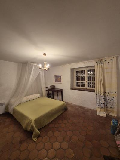 Image No.15-4 Bed Village House for sale