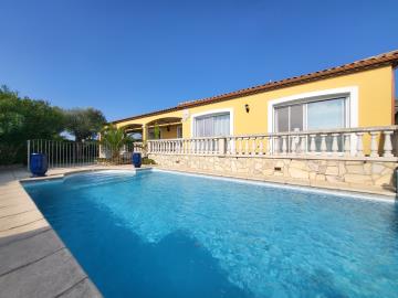1 - Caux, Villa