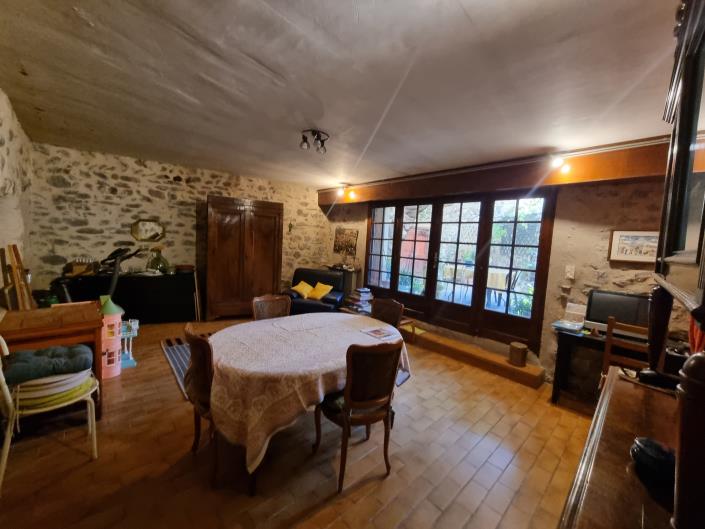 Image No.11-3 Bed Village House for sale