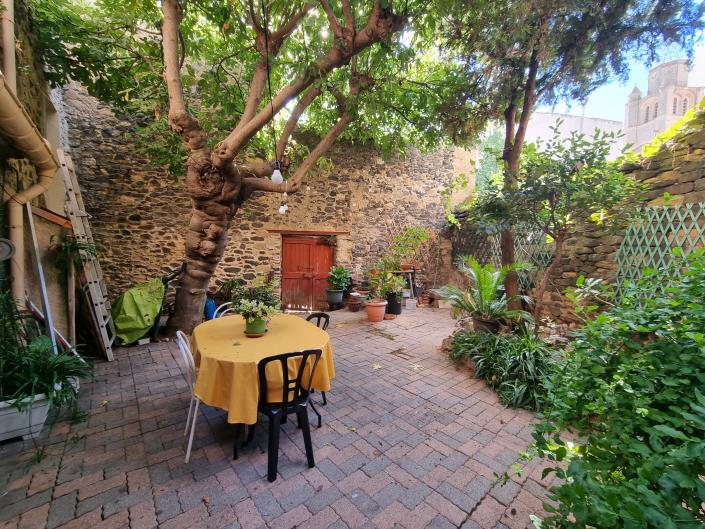 Image No.15-3 Bed Village House for sale