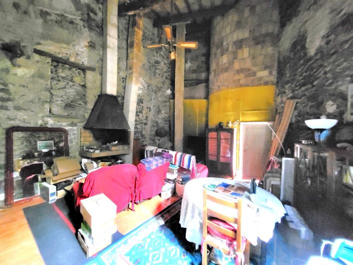 Image No.25-3 Bed Village House for sale