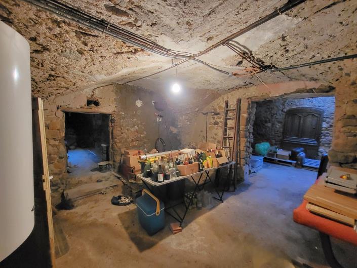 Image No.27-Maison de village de 3 chambres à vendre à Neffiès