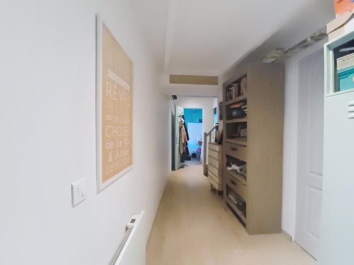 Image No.6-1 Bed House for sale