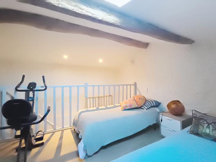 Image No.11-1 Bed House for sale