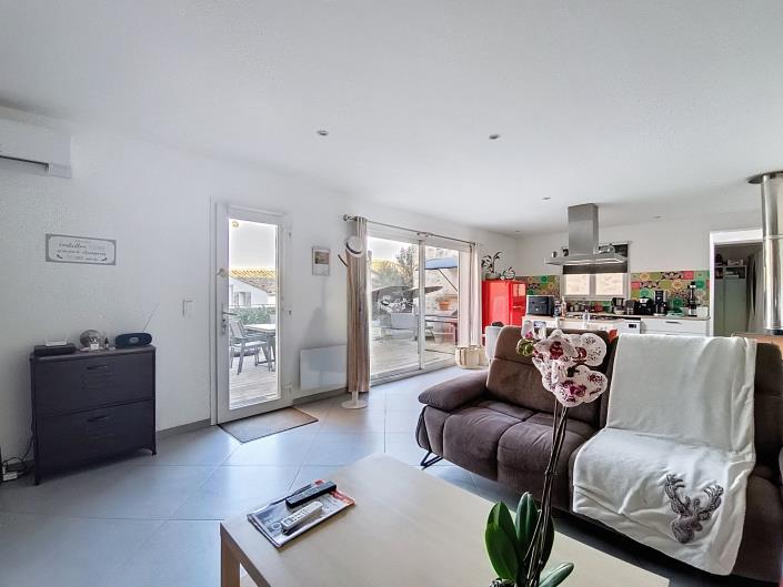 Image No.7-1 Bed House for sale