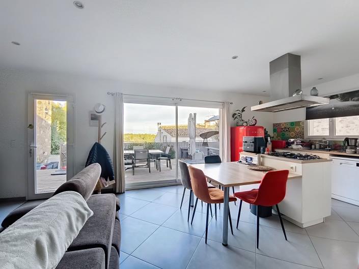 Image No.13-1 Bed House for sale