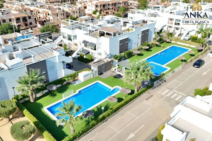 Image No.2-Appartement de 3 chambres à vendre à Torrevieja