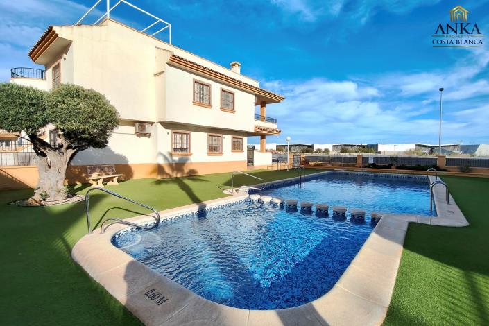 Image No.29-3 Bed Bungalow for sale