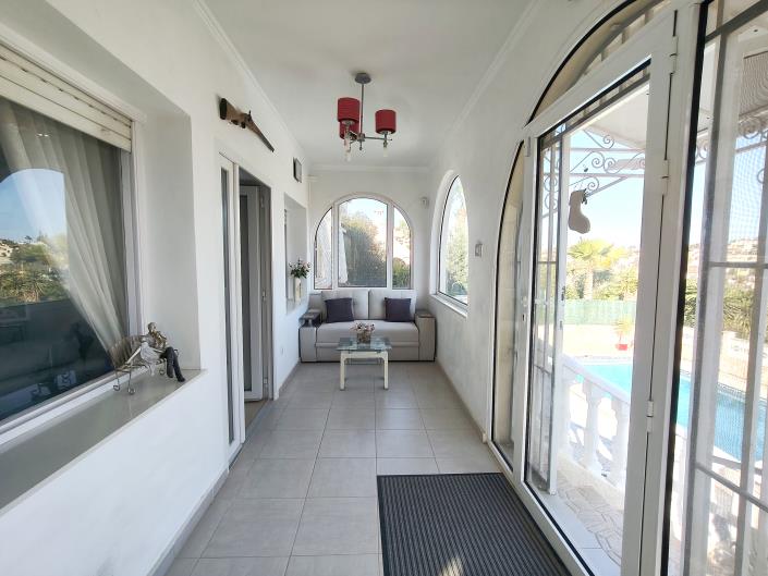 Image No.26-4 Bed Villa / Detached for sale