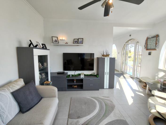 Image No.8-4 Bed Villa / Detached for sale