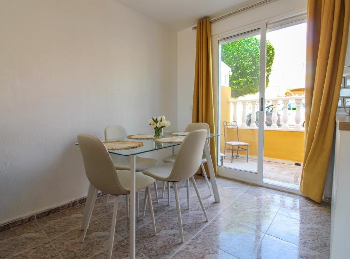 Image No.11-Maison de ville de 2 chambres à vendre à Cabo Roig