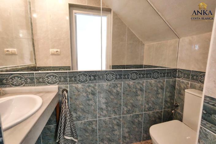 Image No.30-2 Bed Townhouse for sale