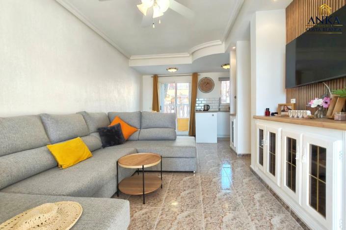 Image No.16-2 Bed Townhouse for sale