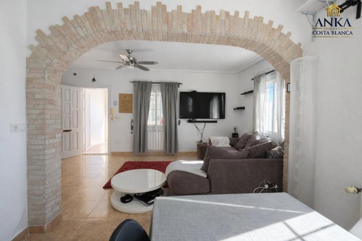 Image No.6-4 Bed Villa / Detached for sale