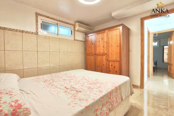 Image No.18-4 Bed Villa / Detached for sale