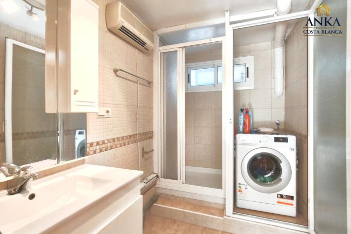 Image No.22-4 Bed Villa / Detached for sale