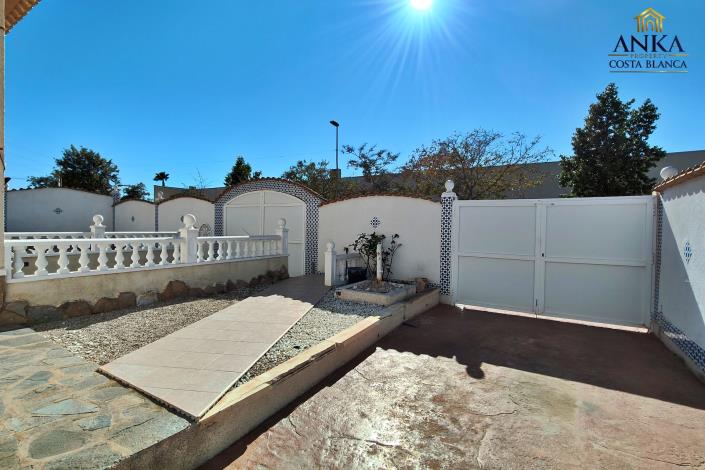 Image No.33-4 Bed Villa / Detached for sale